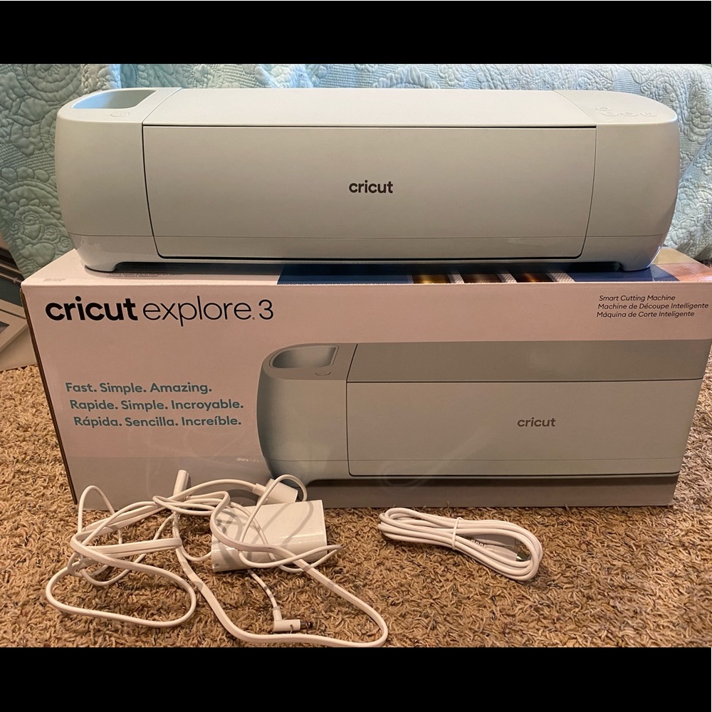 Cricut Explore 3- like new